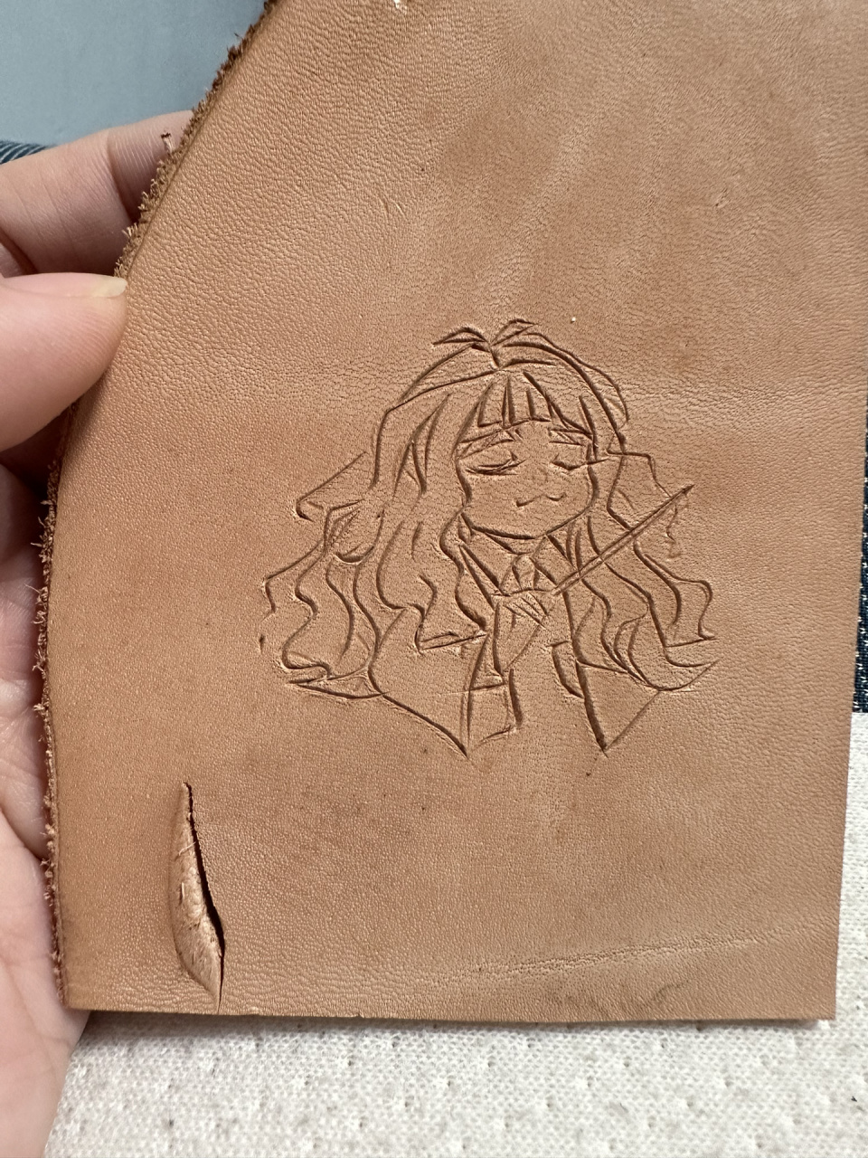 皮雕个小赫敏 练习一下刀线.