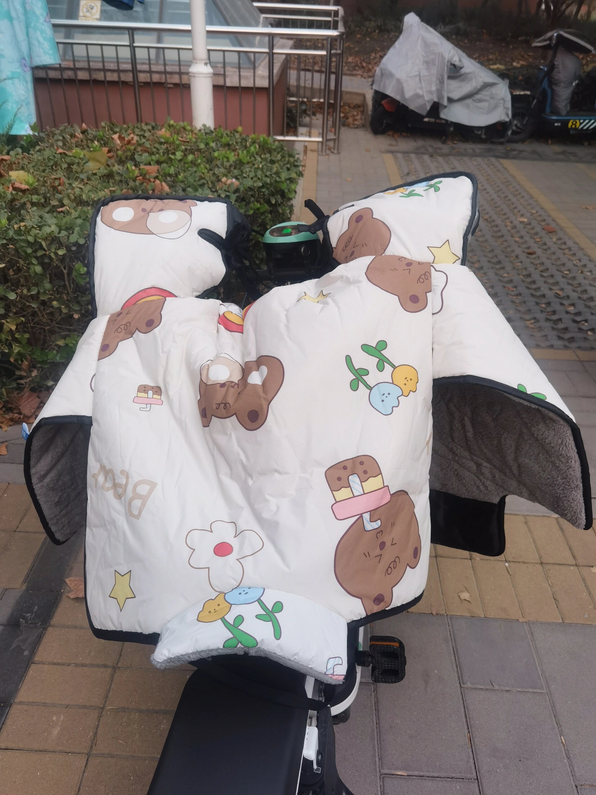 冬天超厚电动车挡风棉被推荐