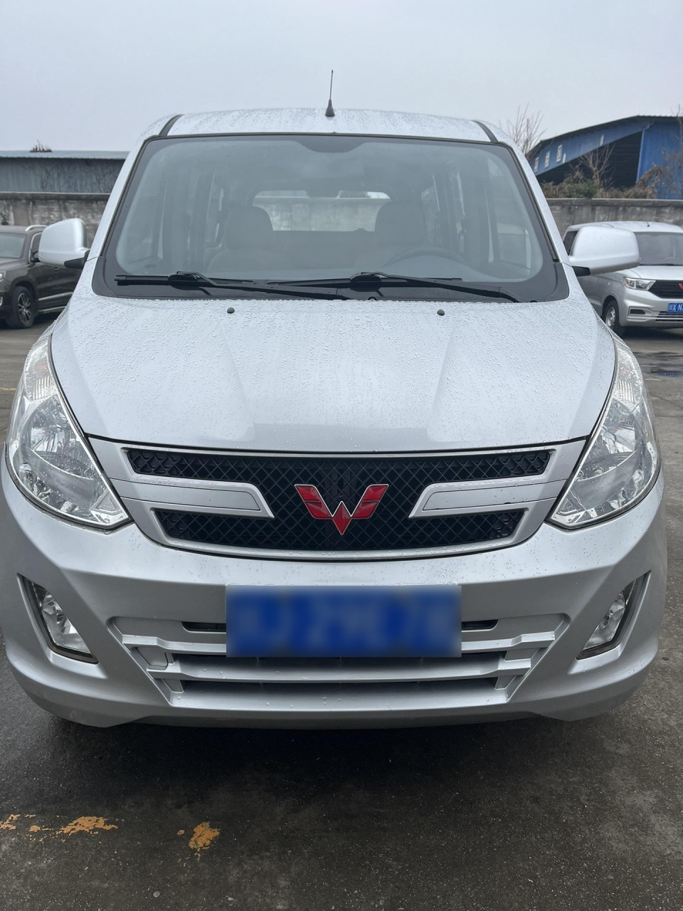1万多五菱荣光来了 极品车况 原版原漆 6万公里五菱宏光s 五菱面包车