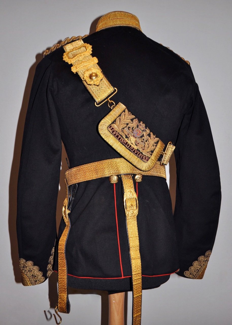 收藏|英国维多利亚时期皇家炮兵军官制服 自藏的一套极美品英国