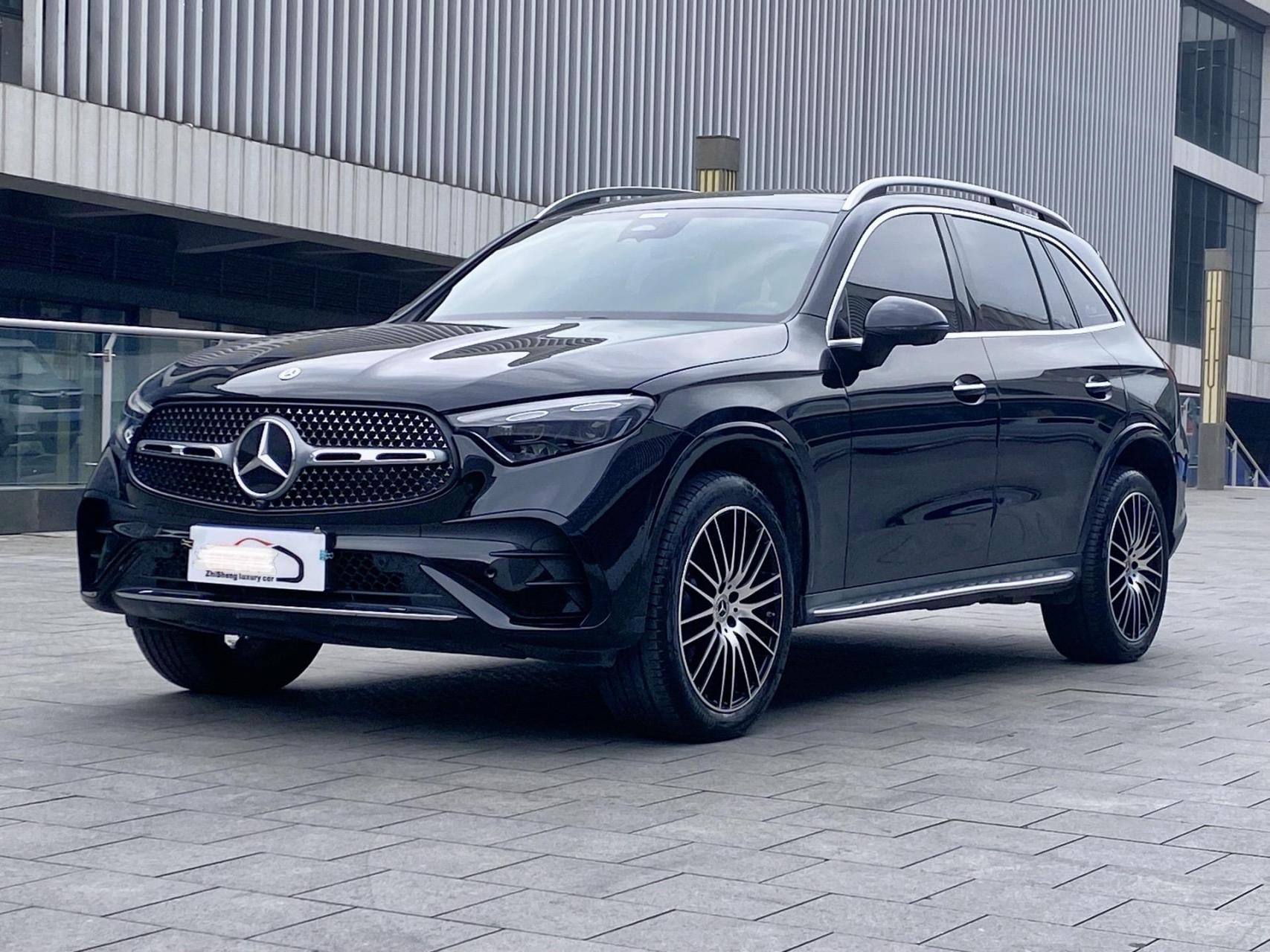 2023年入户,成都本地一手,奔驰glc300l豪华型,安全行驶1.