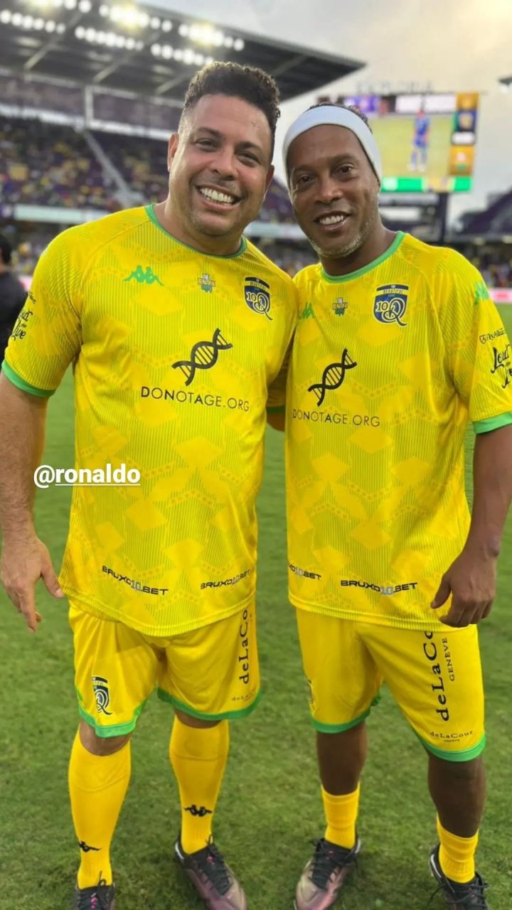 这俩胖子会踢球吗?大罗和小罗再次同场搭档[三哈]