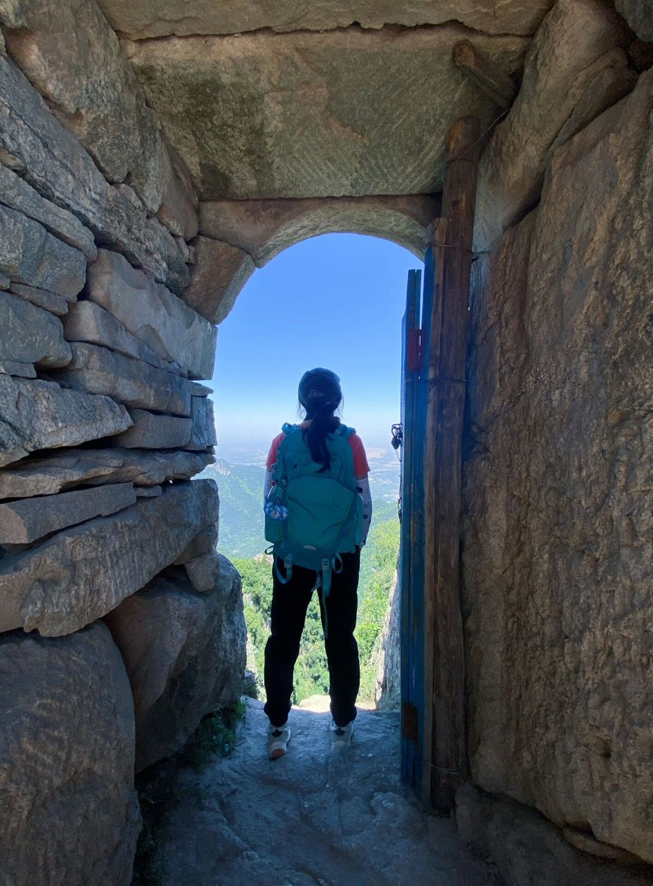 秦岭嘉午台雪瓦山 嘉午台在秦岭众多山头广泛受驴友们的青睐,距离市区