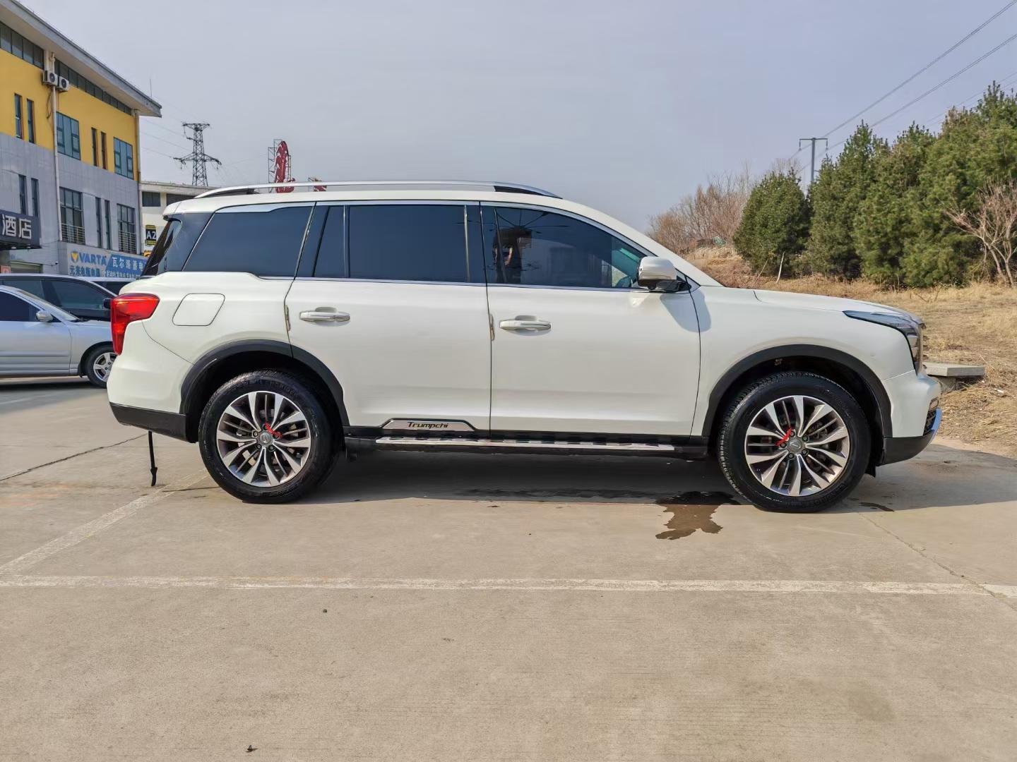 320t两驱豪华智联版