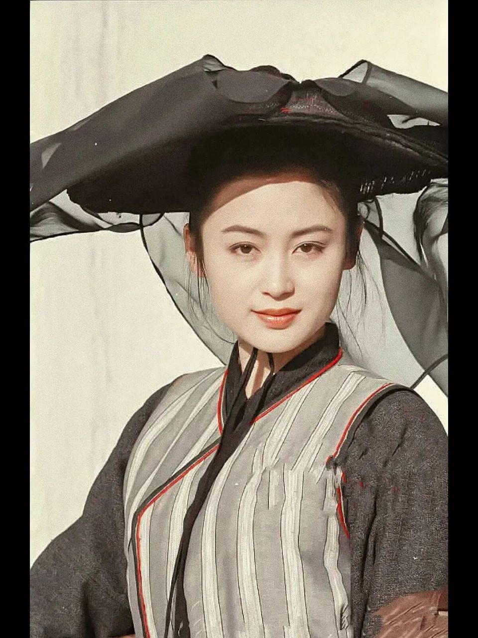 绝美琼女郎之:陈红 内地国宝级美女陈红在大陆影视圈绝对是不可方物的