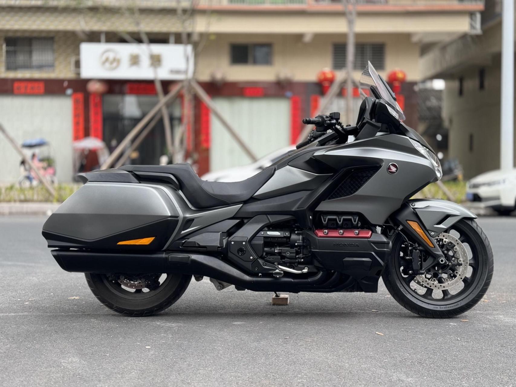 最新到货 23年本田金翼f6b02最新款 1000公里 全国提档过户 1800cc