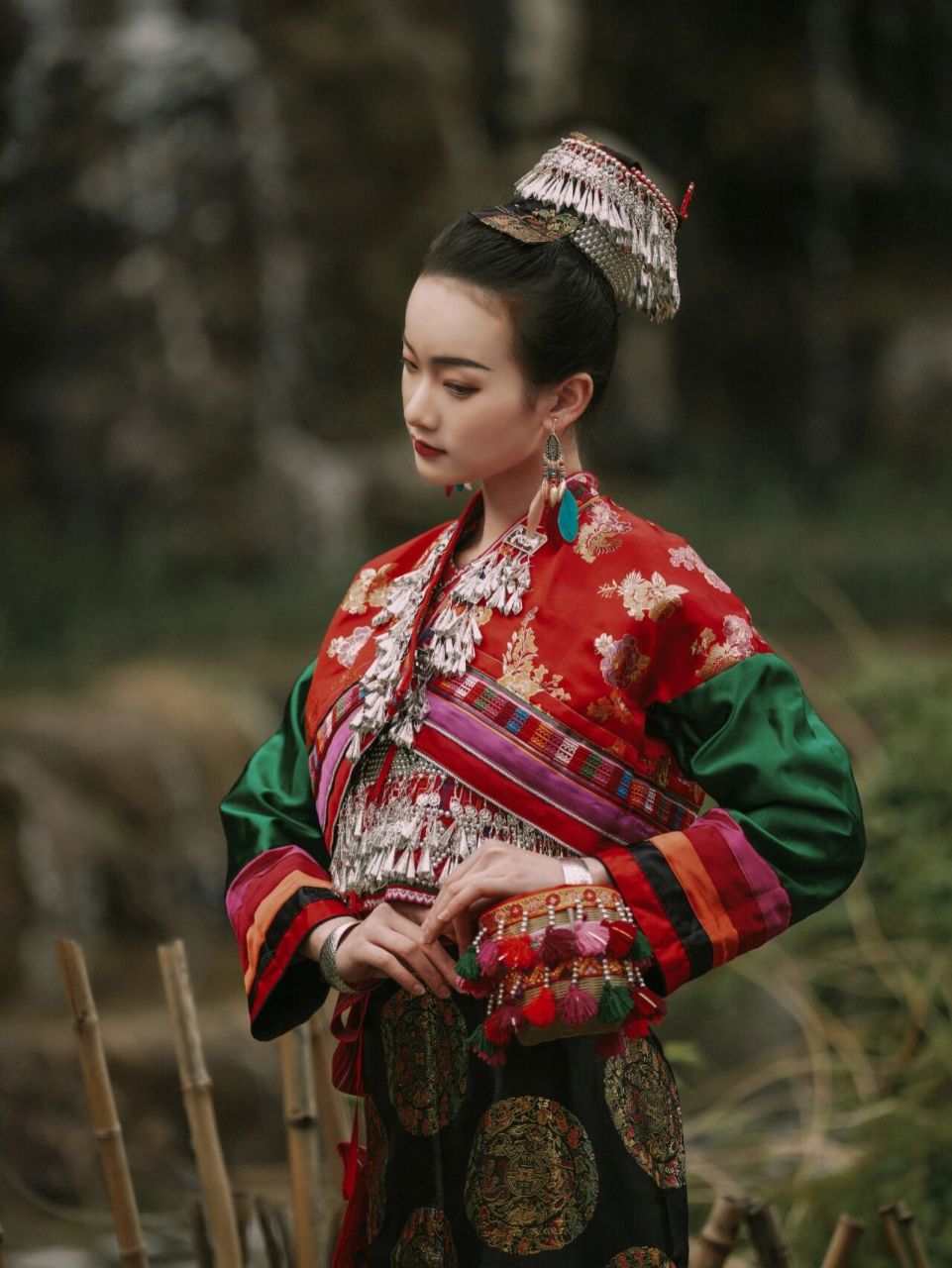 花腰傣|云南玉溪市新平彝族傣族自治县 95花腰傣简介: 元江流域一带