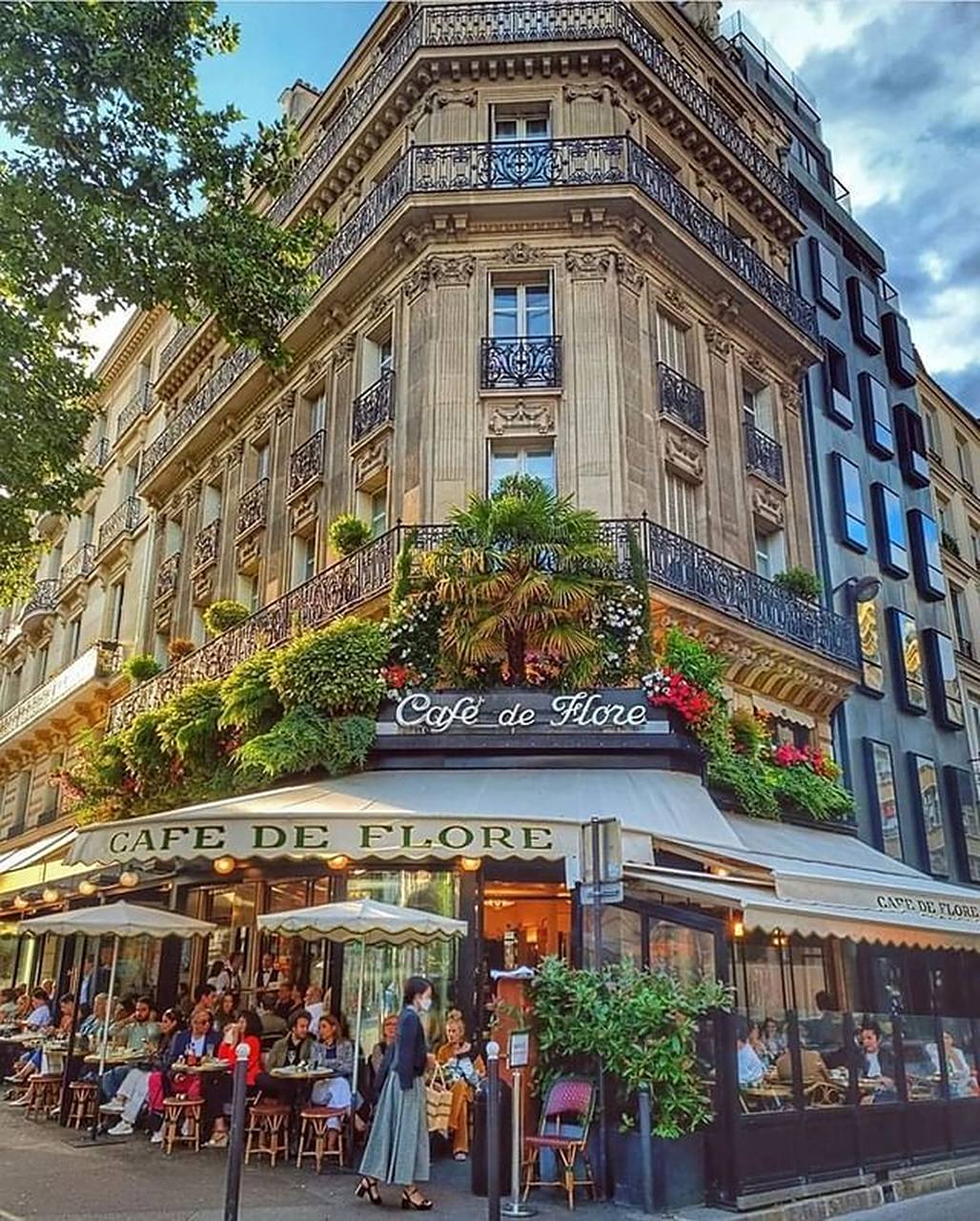 巴黎浪漫之圣日耳曼德佩区   德佩区(saint-germain-des-prés)是法国