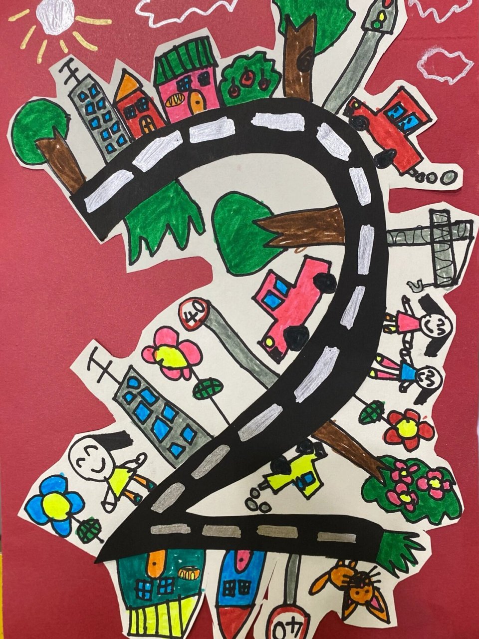 创意儿童画《数字马路》 本期主题《数字马路》,提高孩子对生活中的