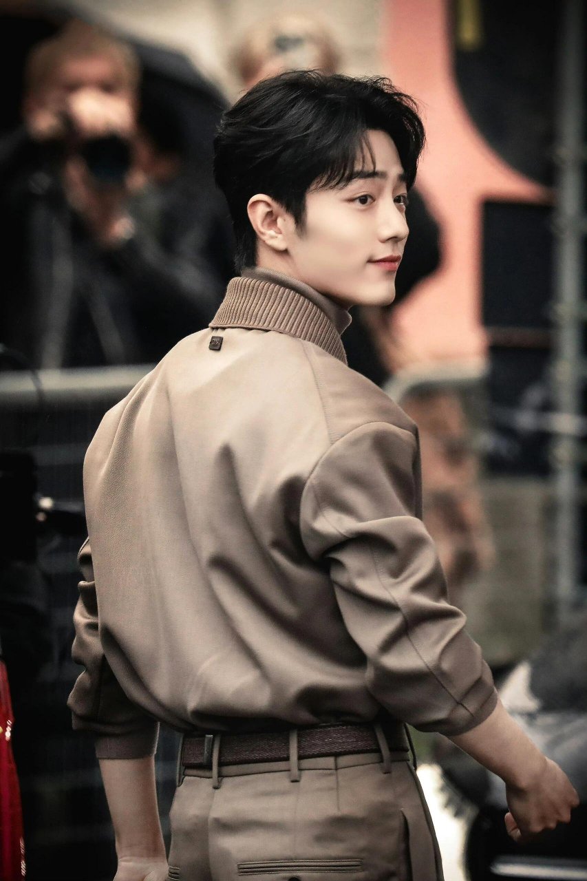 战战真的杀疯了……美拉德 博君一肖站姐的神图真的把战战拍的绝美