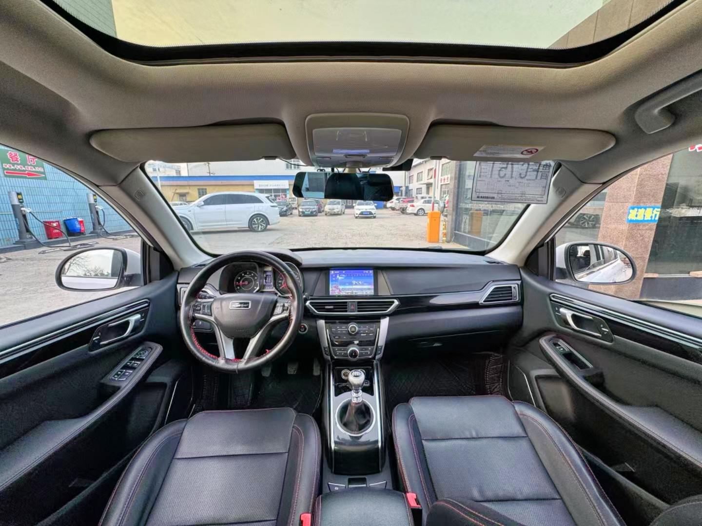 15年众泰大迈x5  1.