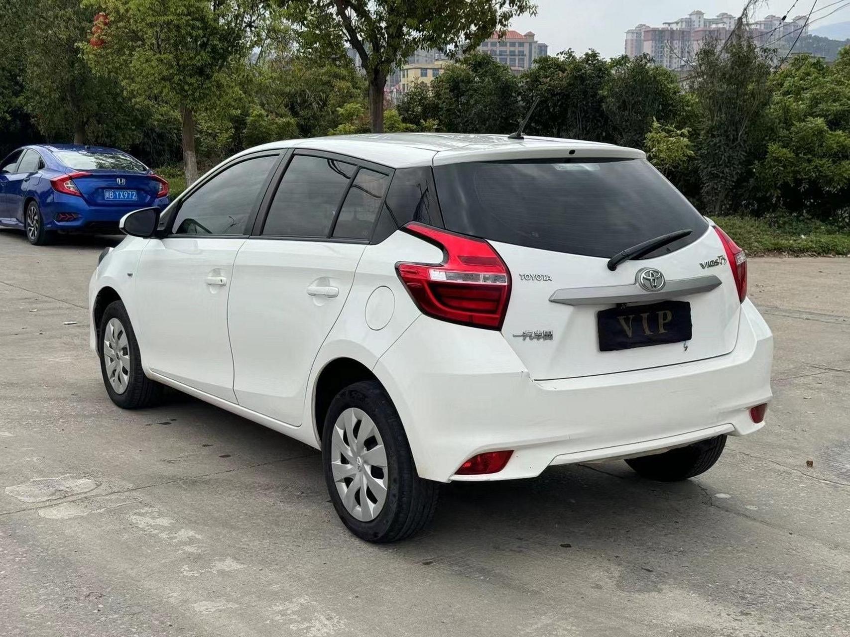 拿下准2019年丰田威驰两厢021.