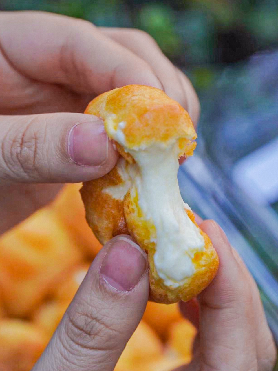 刚好路过泸溪河 买了一盒原味和新品益生菌 益生菌泡芙真的太好吃啦