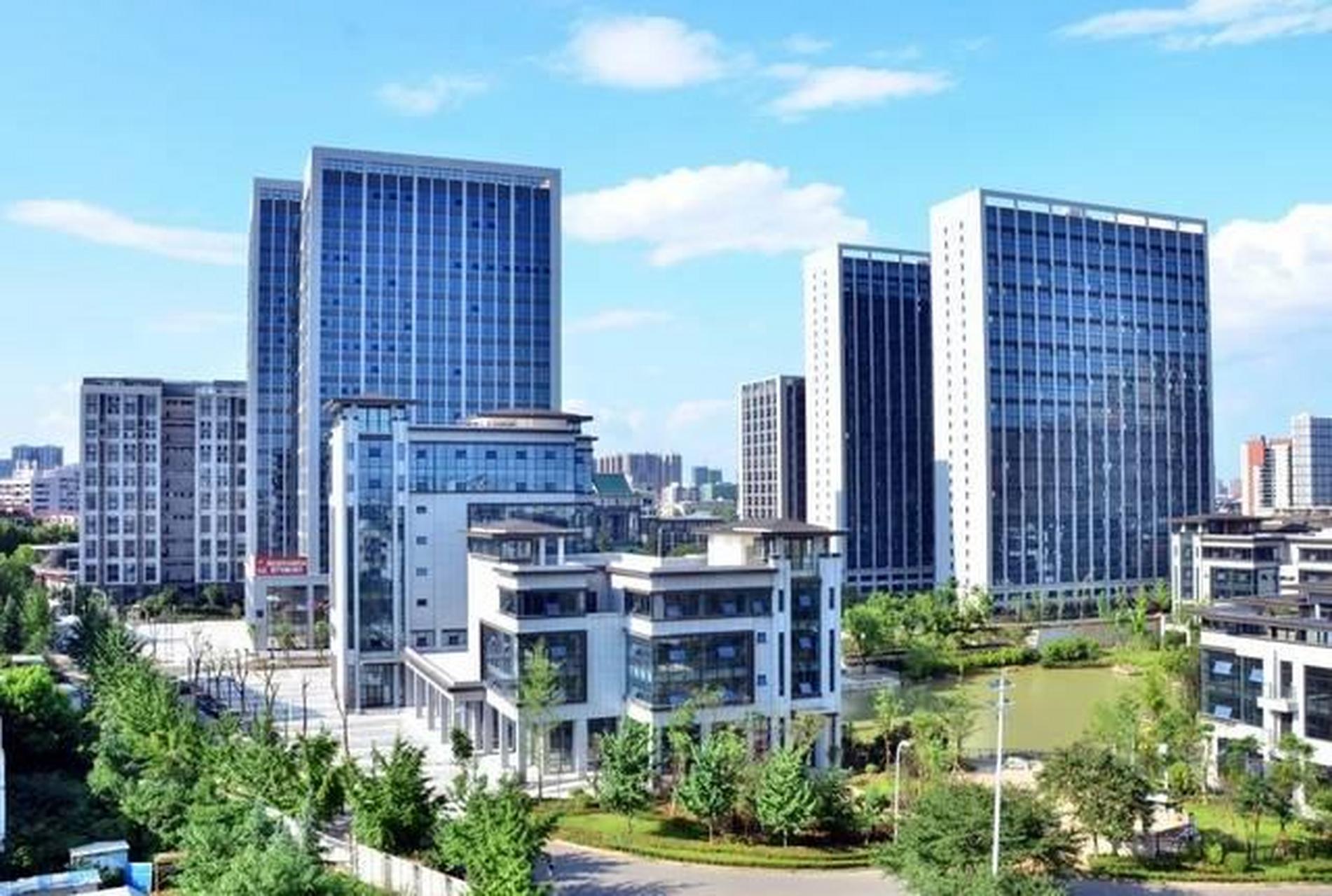 武汉大学科技园位于湖北省武汉市光谷南大学园路1号,始建于1999年.