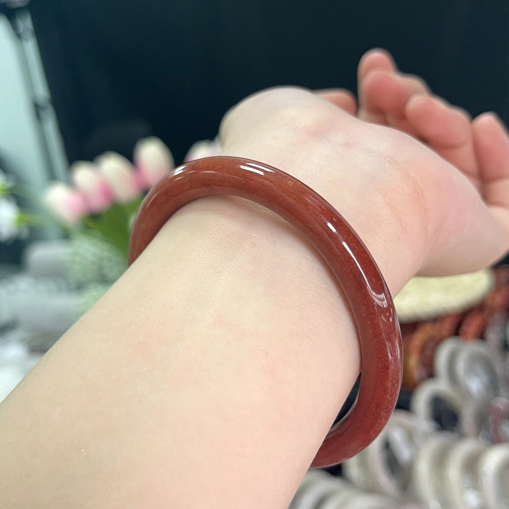 红丝绒佘太翠镯子|显白神镯,夏日氛围感up! ?