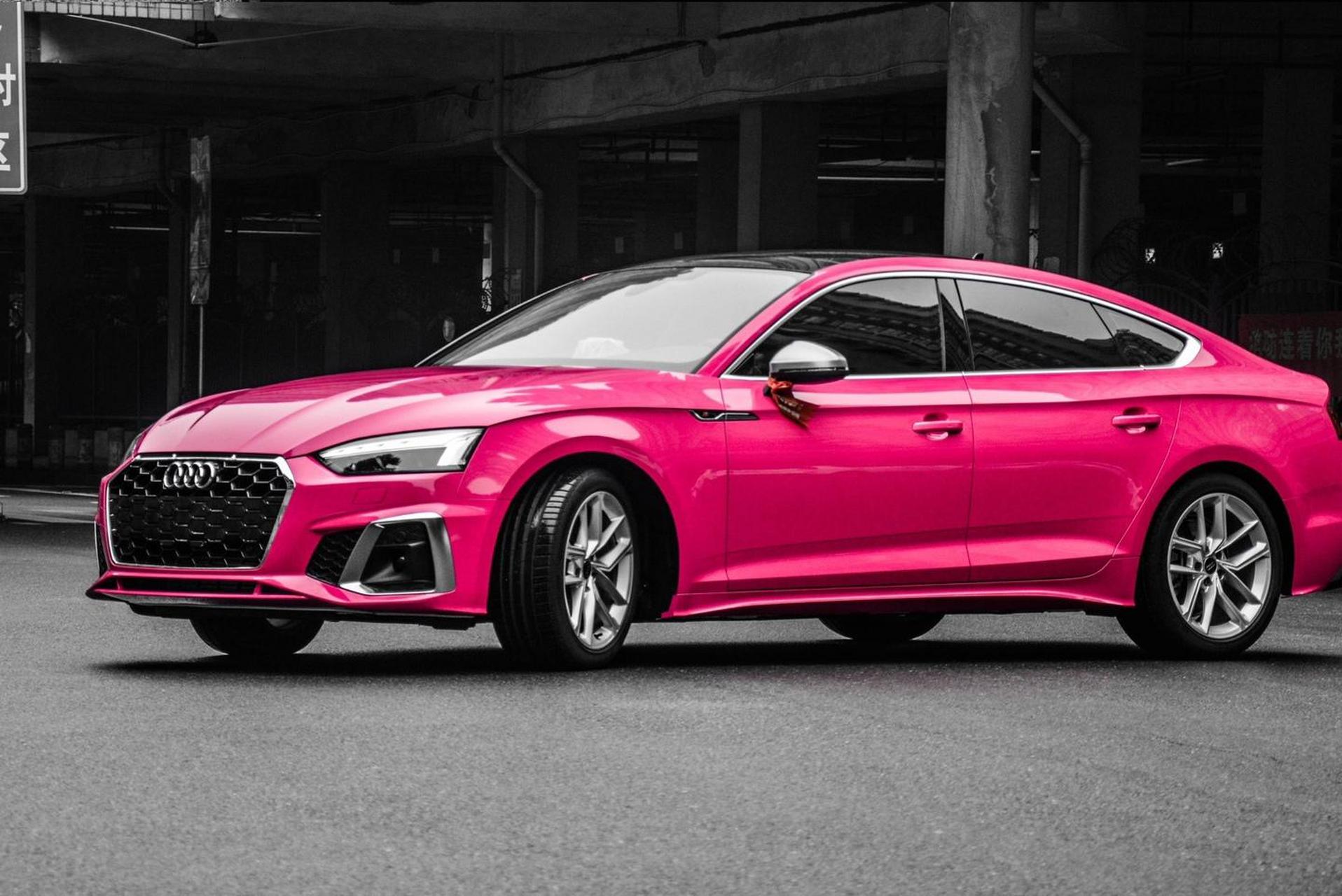 奥迪a5配色高亮玫红色,超有张力超亮眼,高饱和度明艳绚丽,高级又洋气