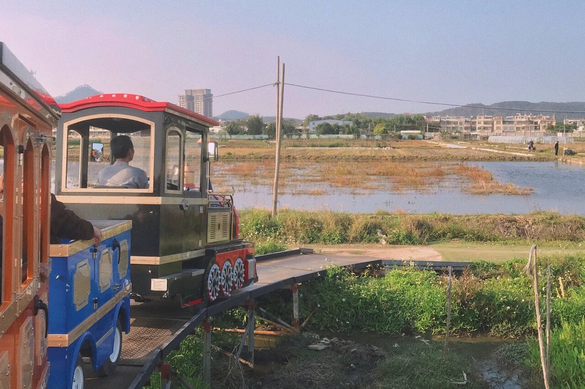 周末游玩好去处98饶平县花田农庄 90收费 16615门票每人29