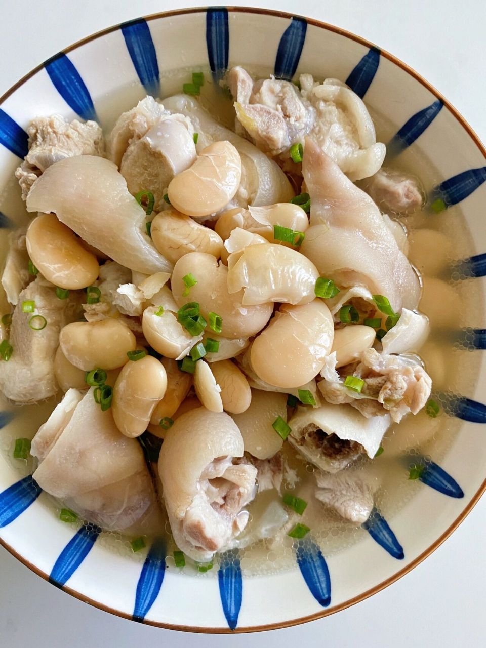 猪蹄 调料08: 1.葱姜 2.盐巴 3.