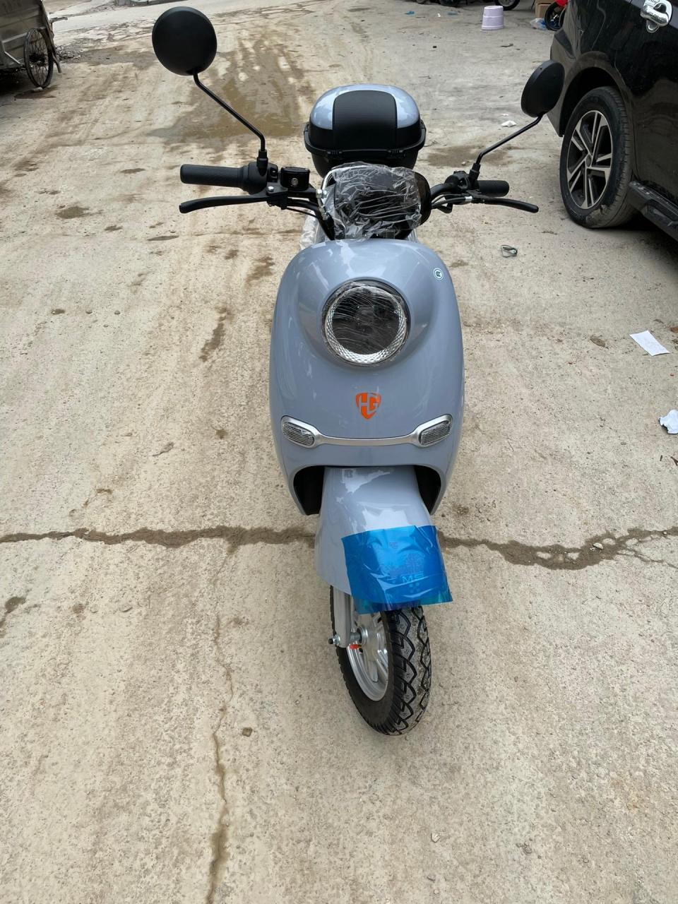 新车韩鸽电动车.5个大电池,可以上牌,有3个颜色