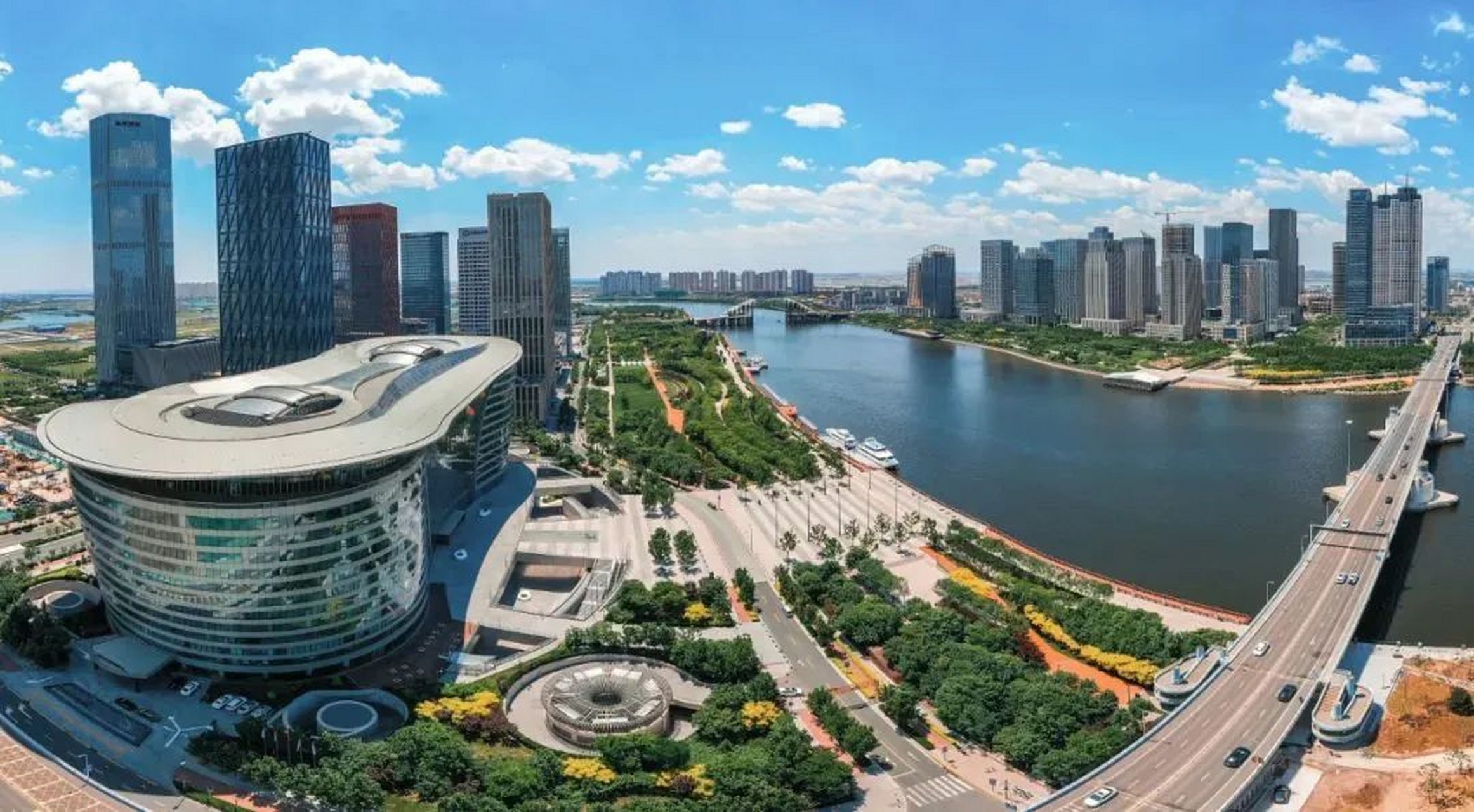 央媒看天津#【国务院批复设立天津临港综合保税区】6月16日,人民缺è