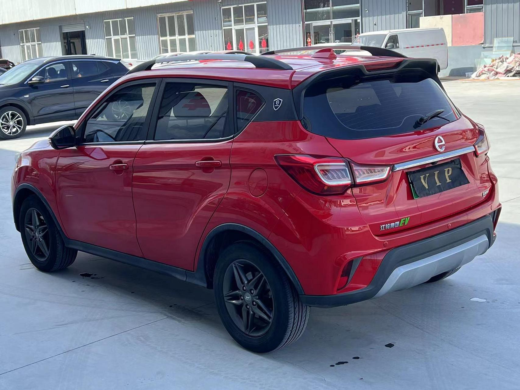 18年12月江铃e400  续航400 现车9台 批发价3万多   实表4/8万公里