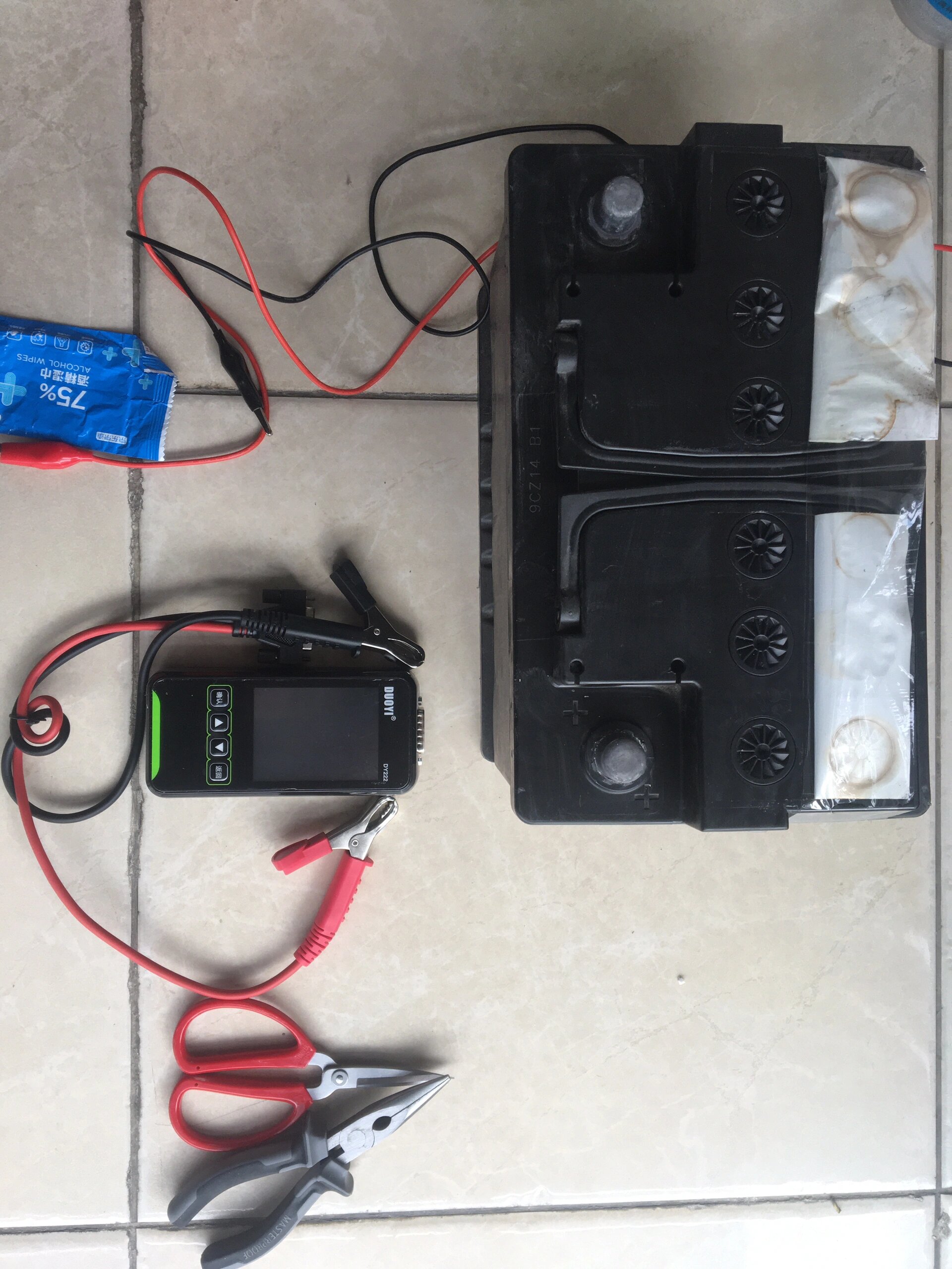 自己动手修复agm启停电瓶