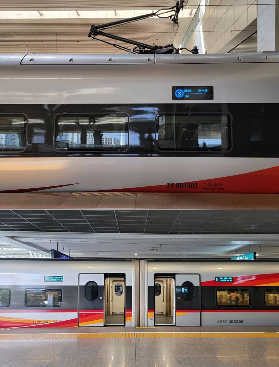 两款智能动车组的比较    cr400af-z与cr400bf