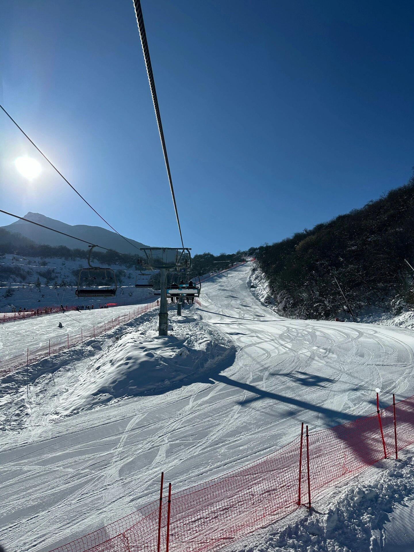 都江堰龙池滑雪场图片