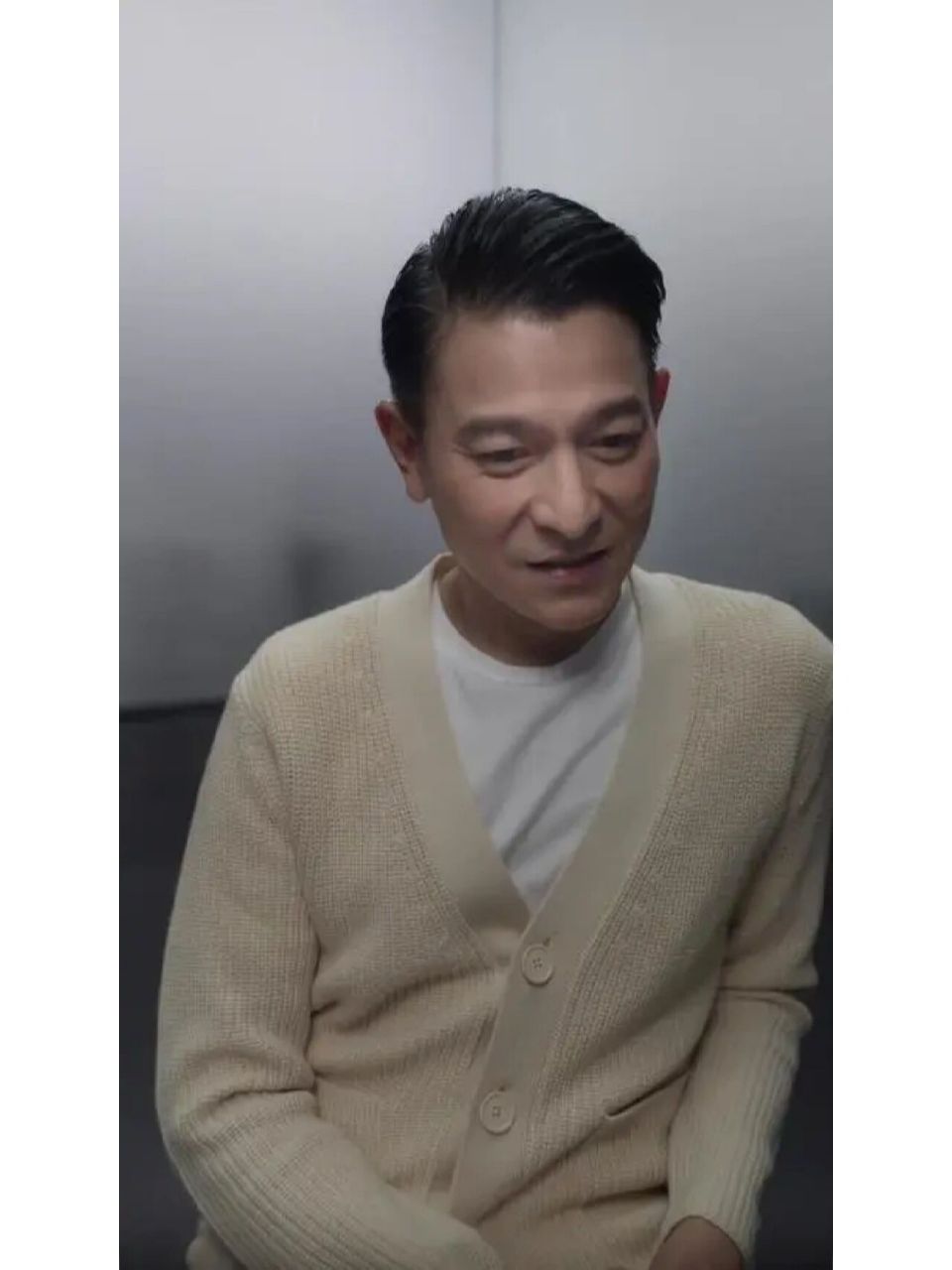 男神排行榜top1 刘德华(andy lau),1961年9月27日出生于中国香港,籍贯