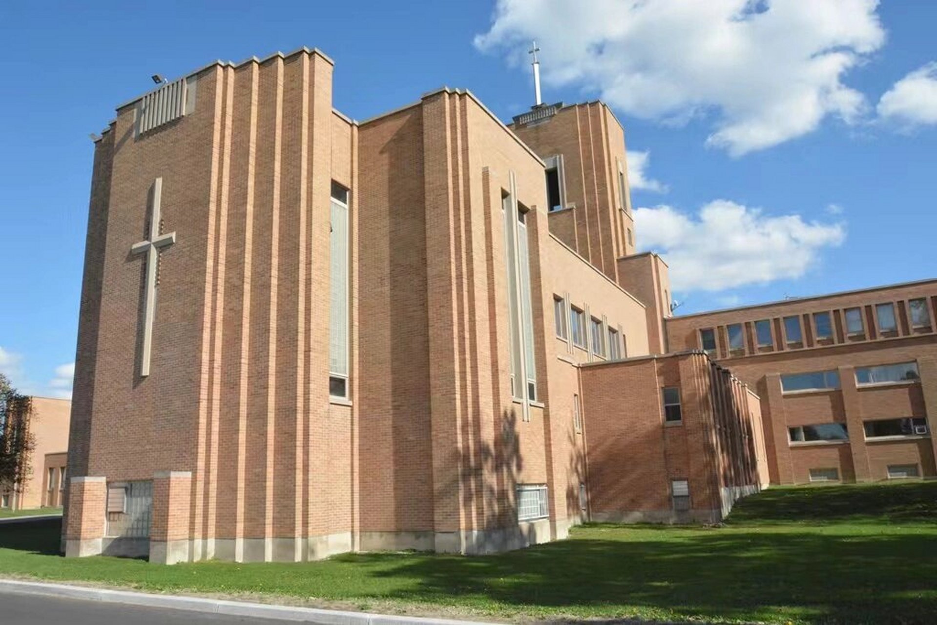 9896加拿大中学介绍-圣塞西尔国际寄宿学校 académie ste