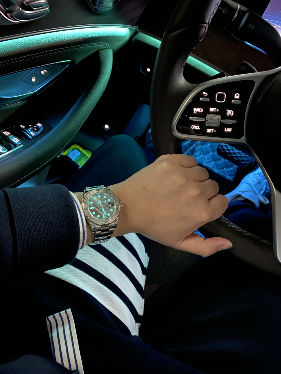 灰游艇40|上海"劳服面交"攻略|2020冬 从读高中就爱买各种表…也是