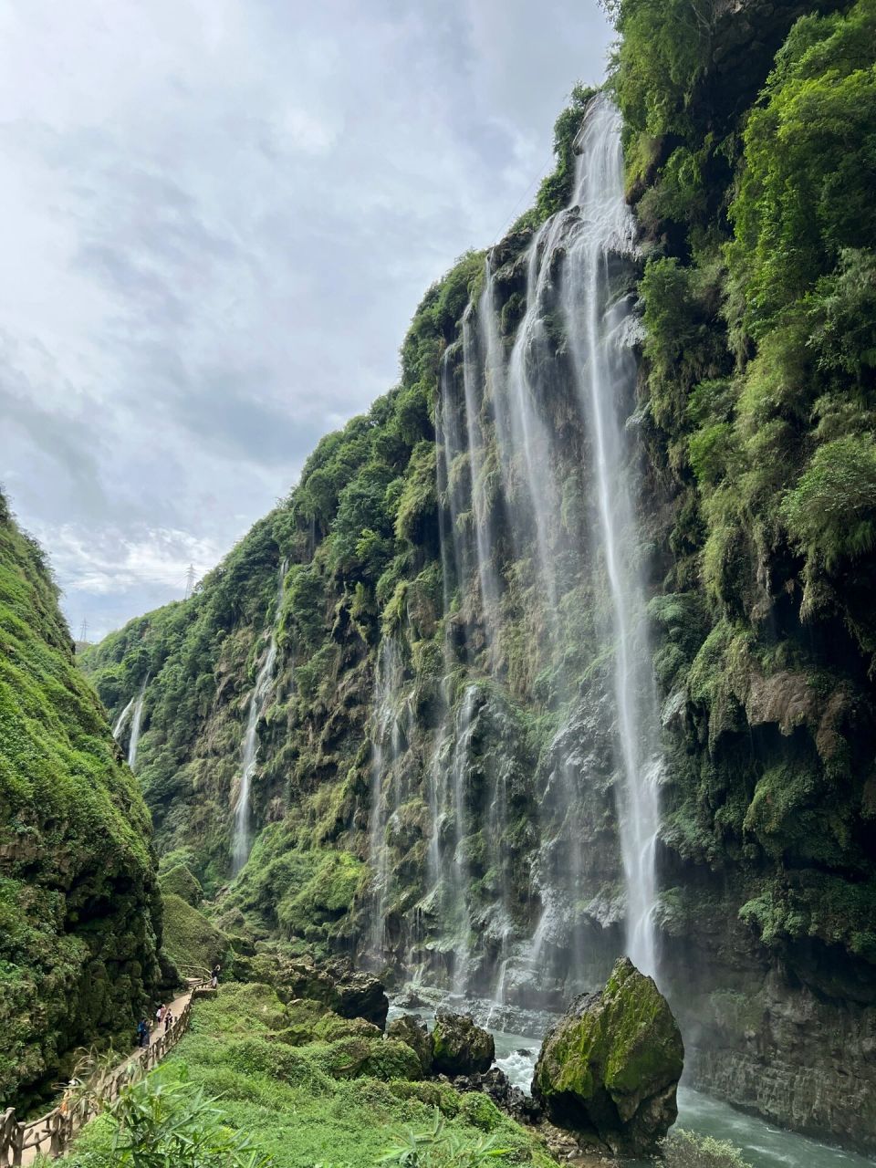 兴义市马岭河峡谷景区图片