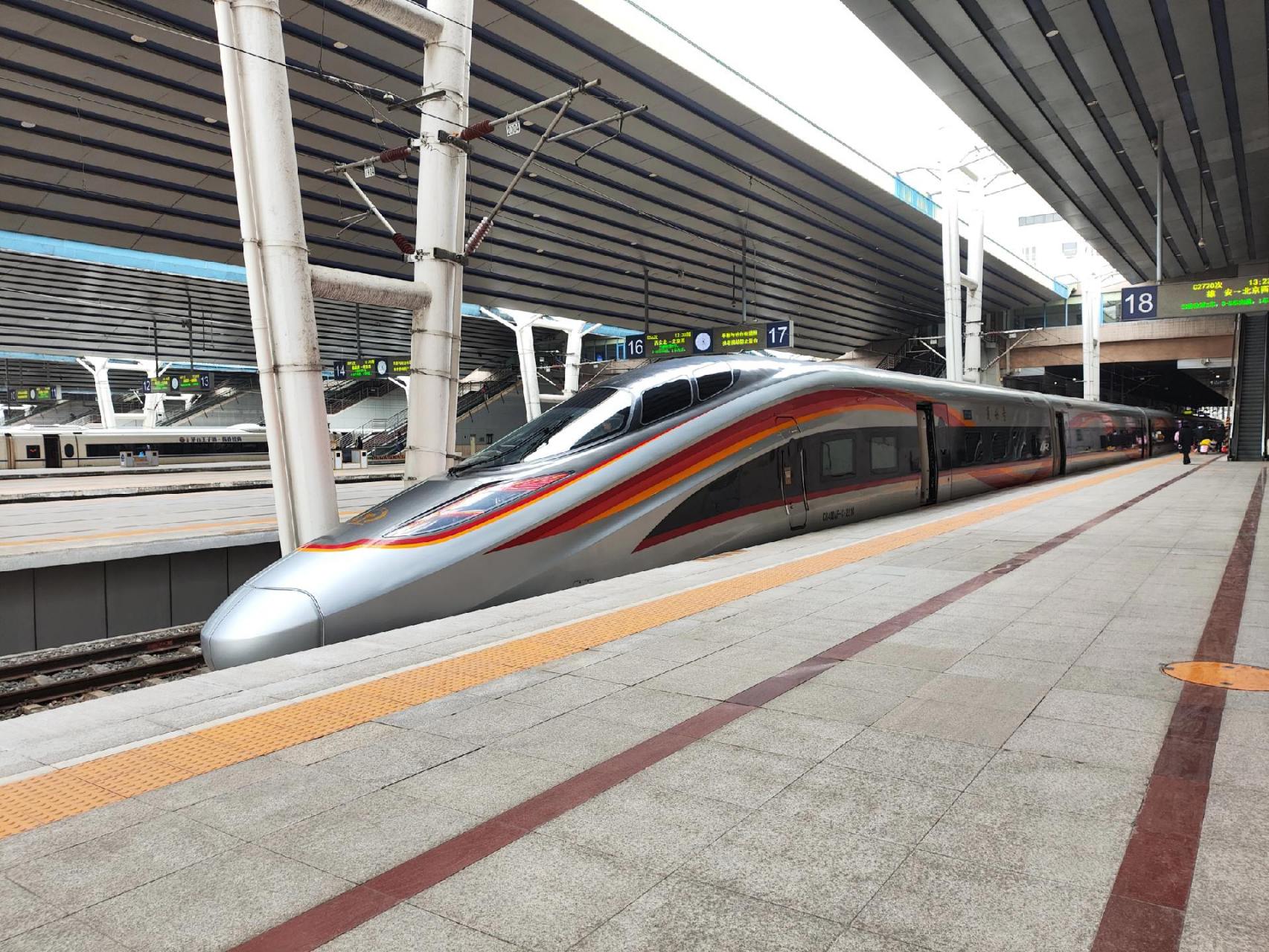 cr400af-c 2214  (京雄城际智能动车)具备无人驾驶功能  cr400af-c型