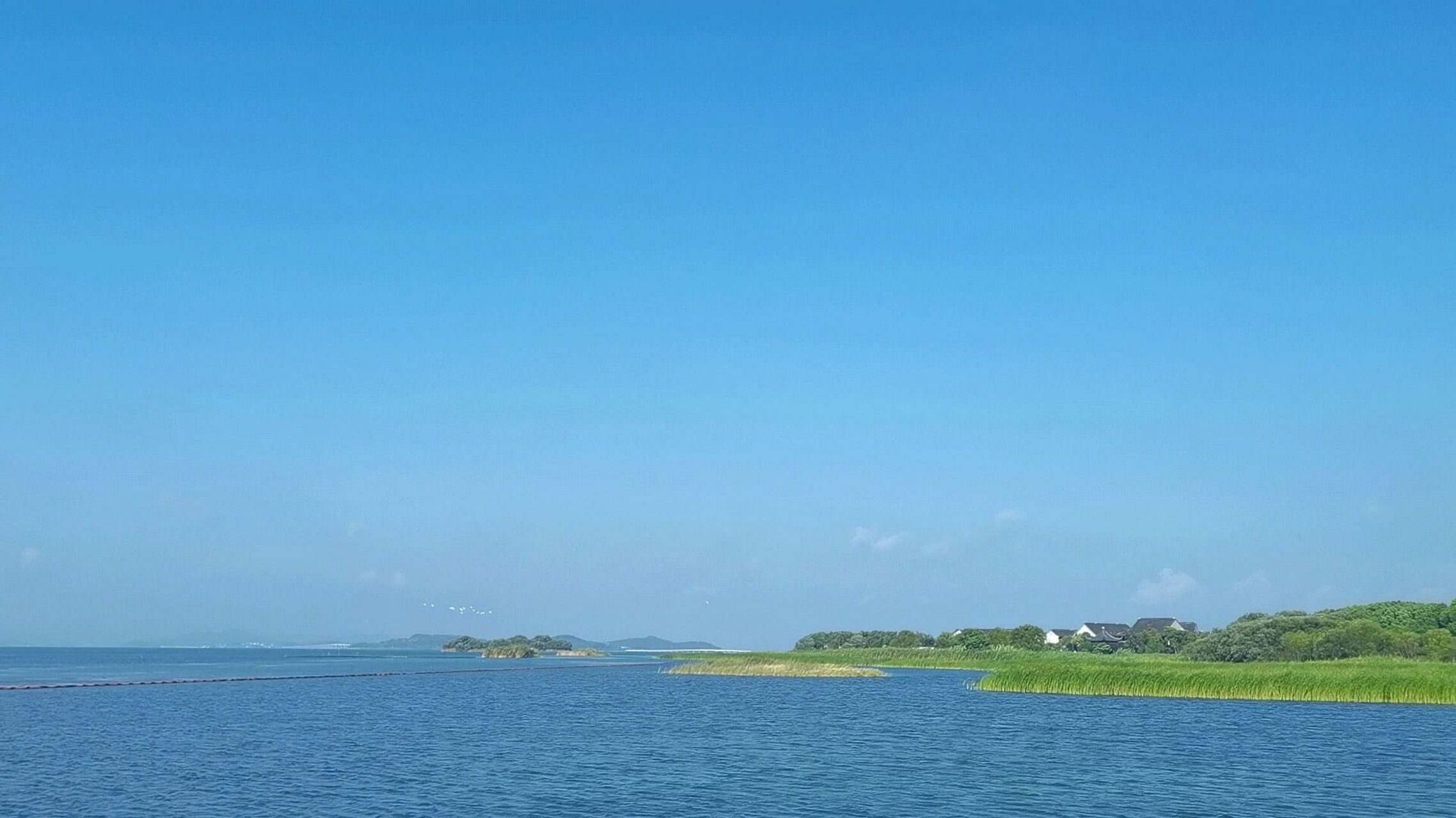 梦梦签售地 太湖香山    我就住在附近,骑04十几分钟, 早上来吹吹风