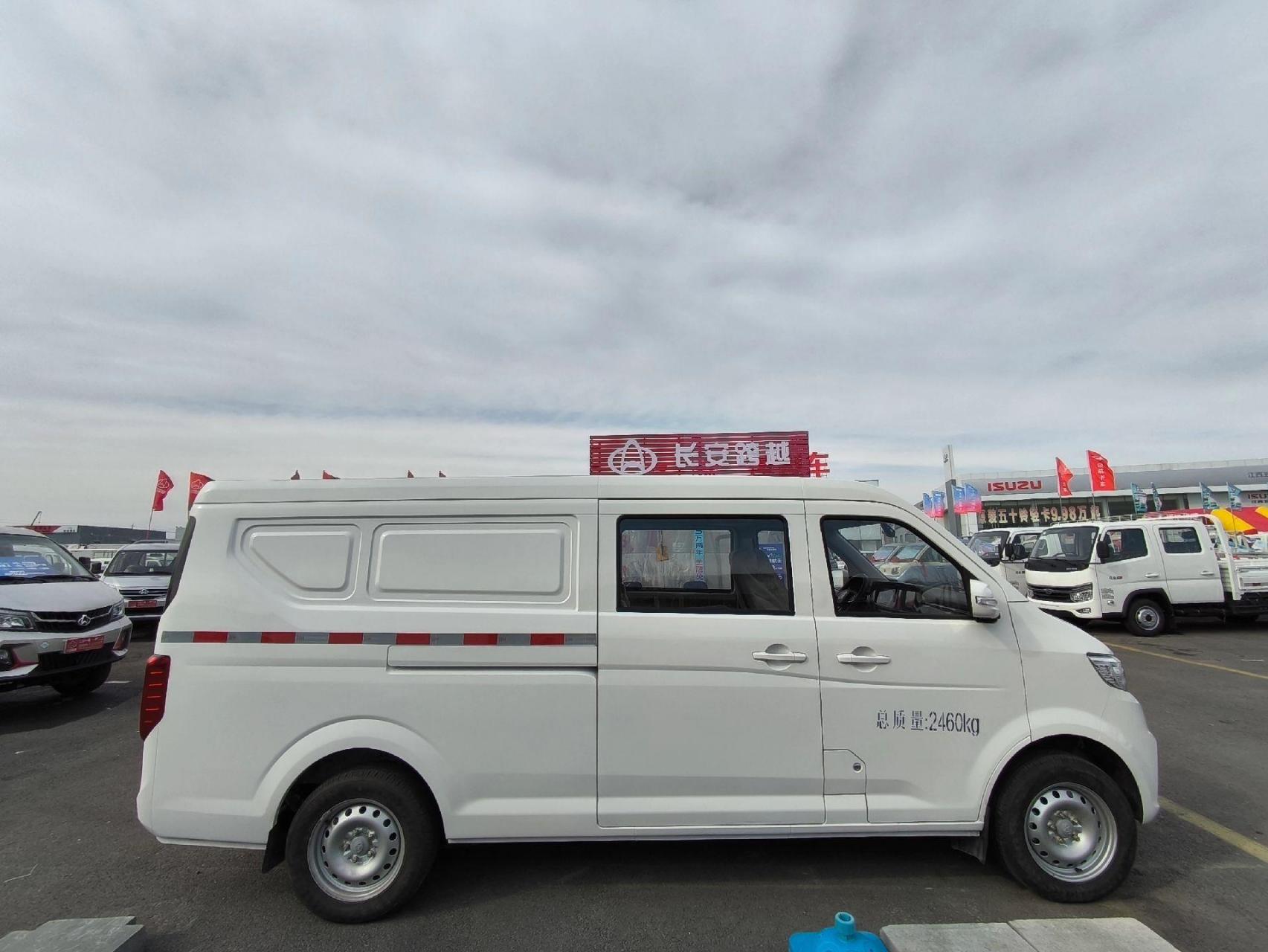 长安跨越星v7封闭式面包车到车,2024豪华版五座cng,物流配送,户外露营