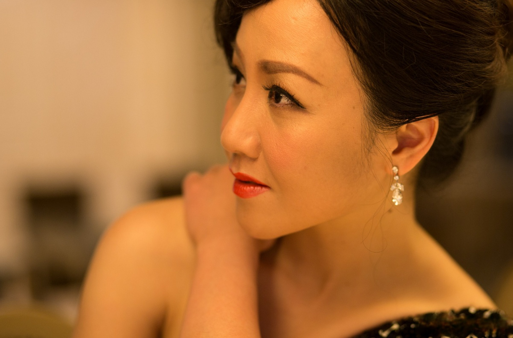 王维倩《上海往事》捌【滚滚红尘】获年度发烧天碟榜三大奖项  从艺20