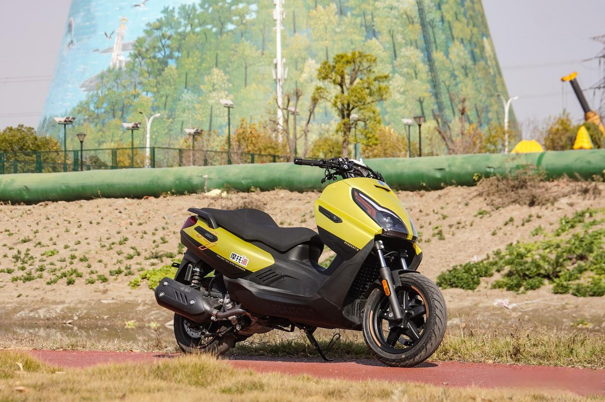 节前在我们拆解比亚乔x7 2.