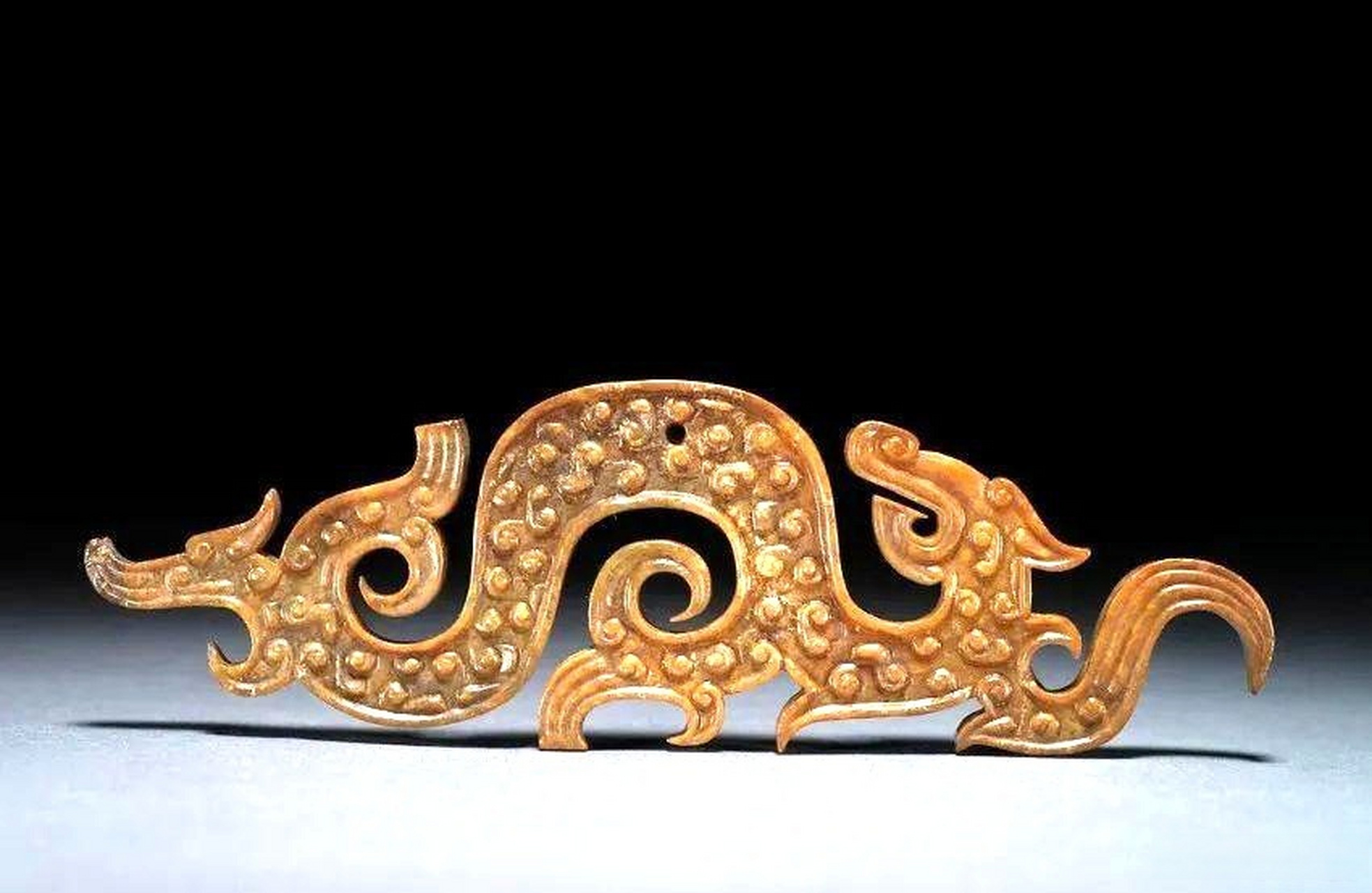 感受一下什么叫:飘逸?战国玉龙.