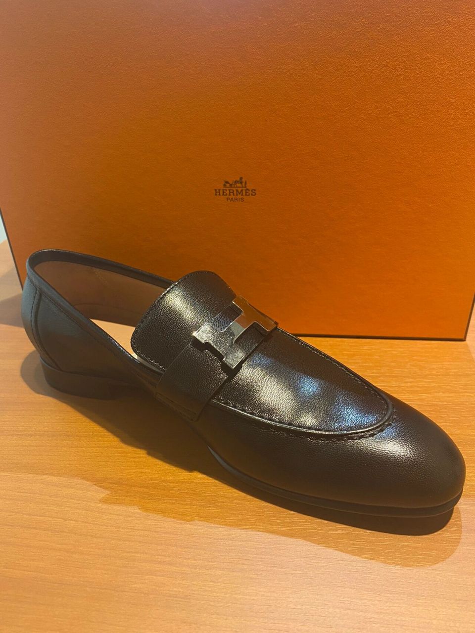 爱马仕hermes莫卡辛皮鞋paris 37(23.