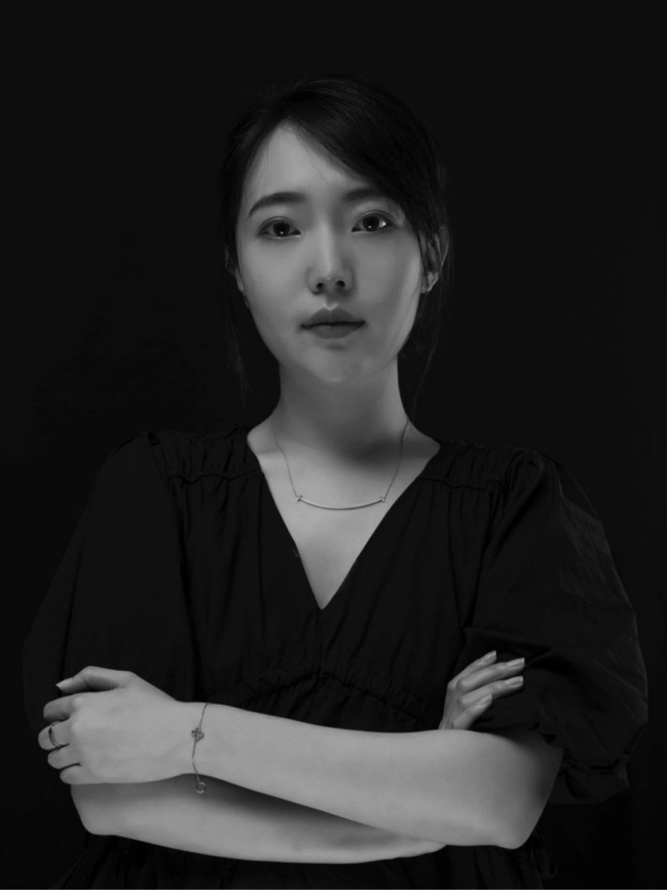 一个设计师的自我介绍 7415自我独白 姓朴,吃着牛羊肉长大的朝鲜