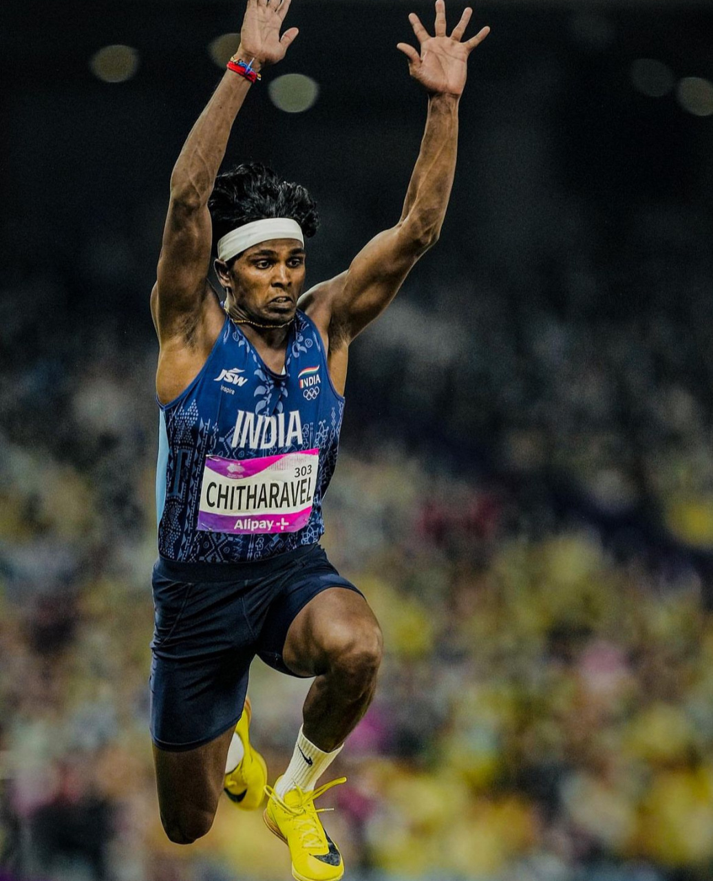 【#2023田径赛季盘点# -男子三级跳远】 牙买加运动员杰登·希伯特,5