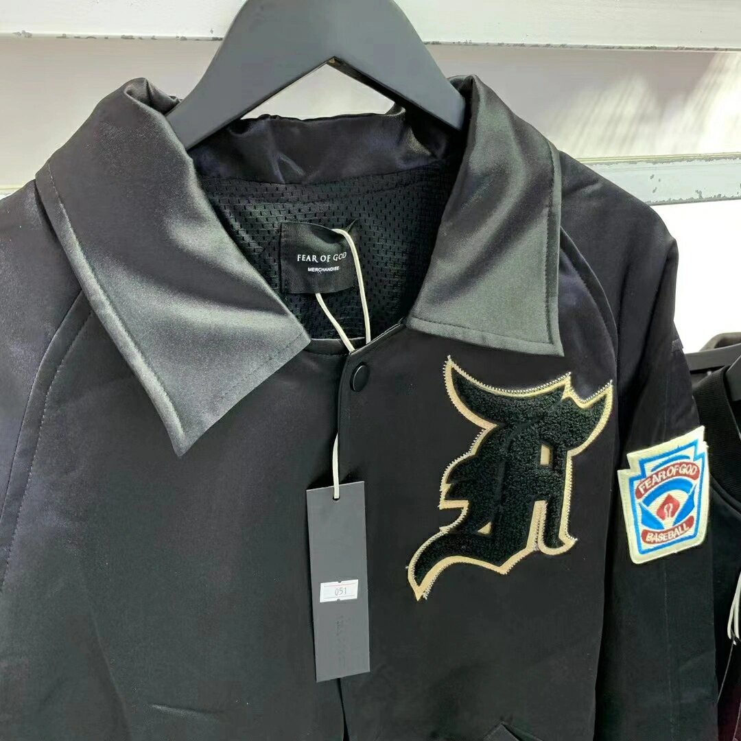 fog经典夹克棒球服    fear of god fog第五季徽章飞行教练夹克棒球服