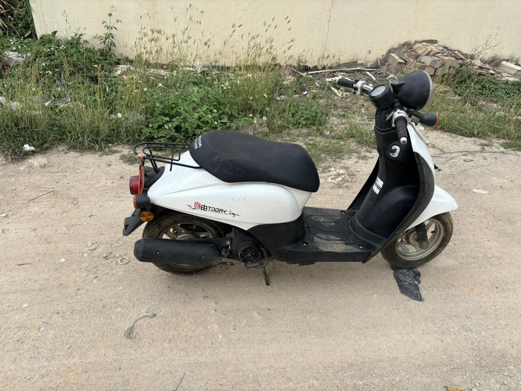 自由today50  本田50cc踏板摩托车  本田电喷 超省油 灯表全部完好,带