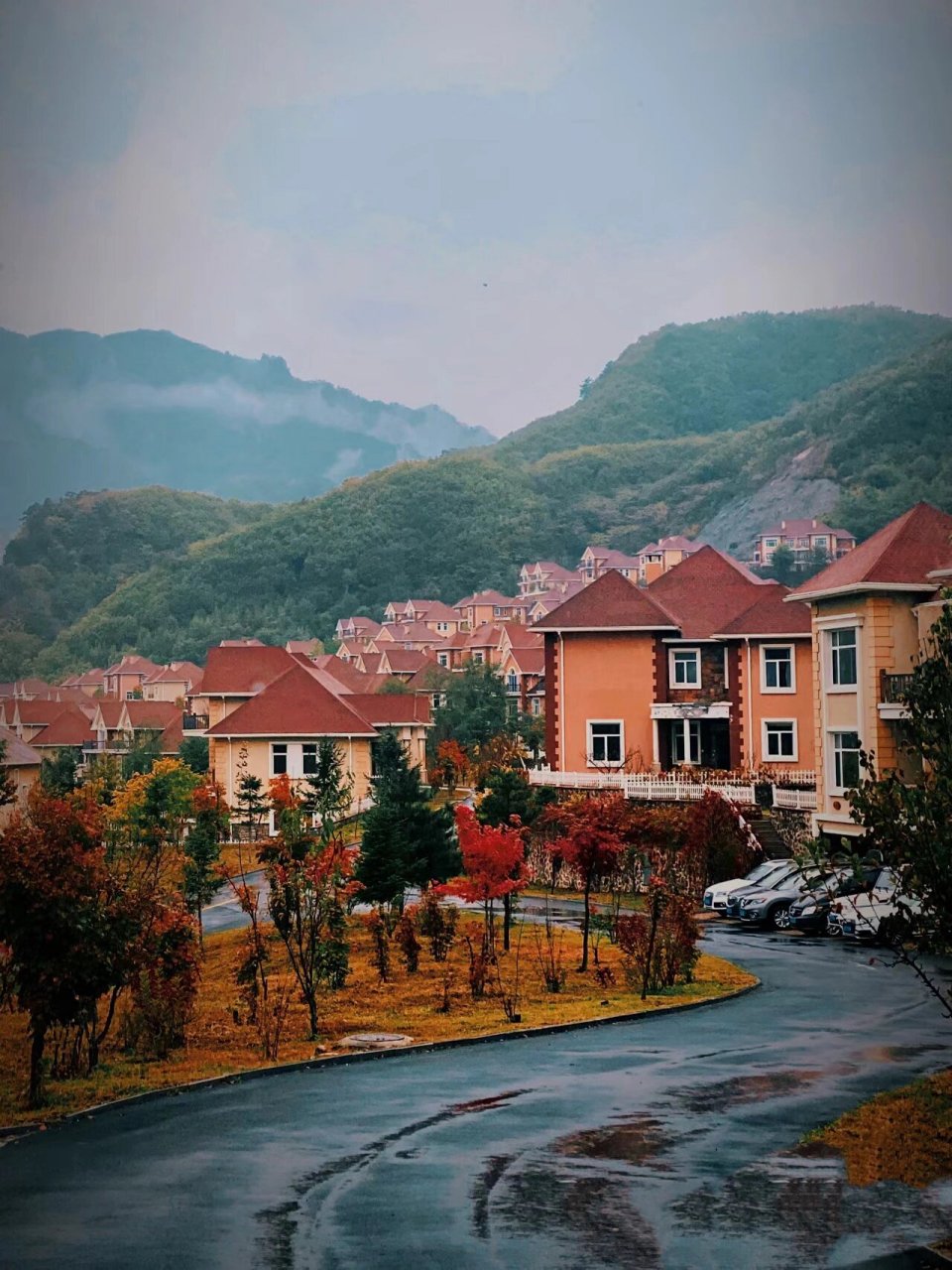 丹东游之宽甸之天桥沟森林公园 10月的天桥沟 最美 人美 景更美 满山