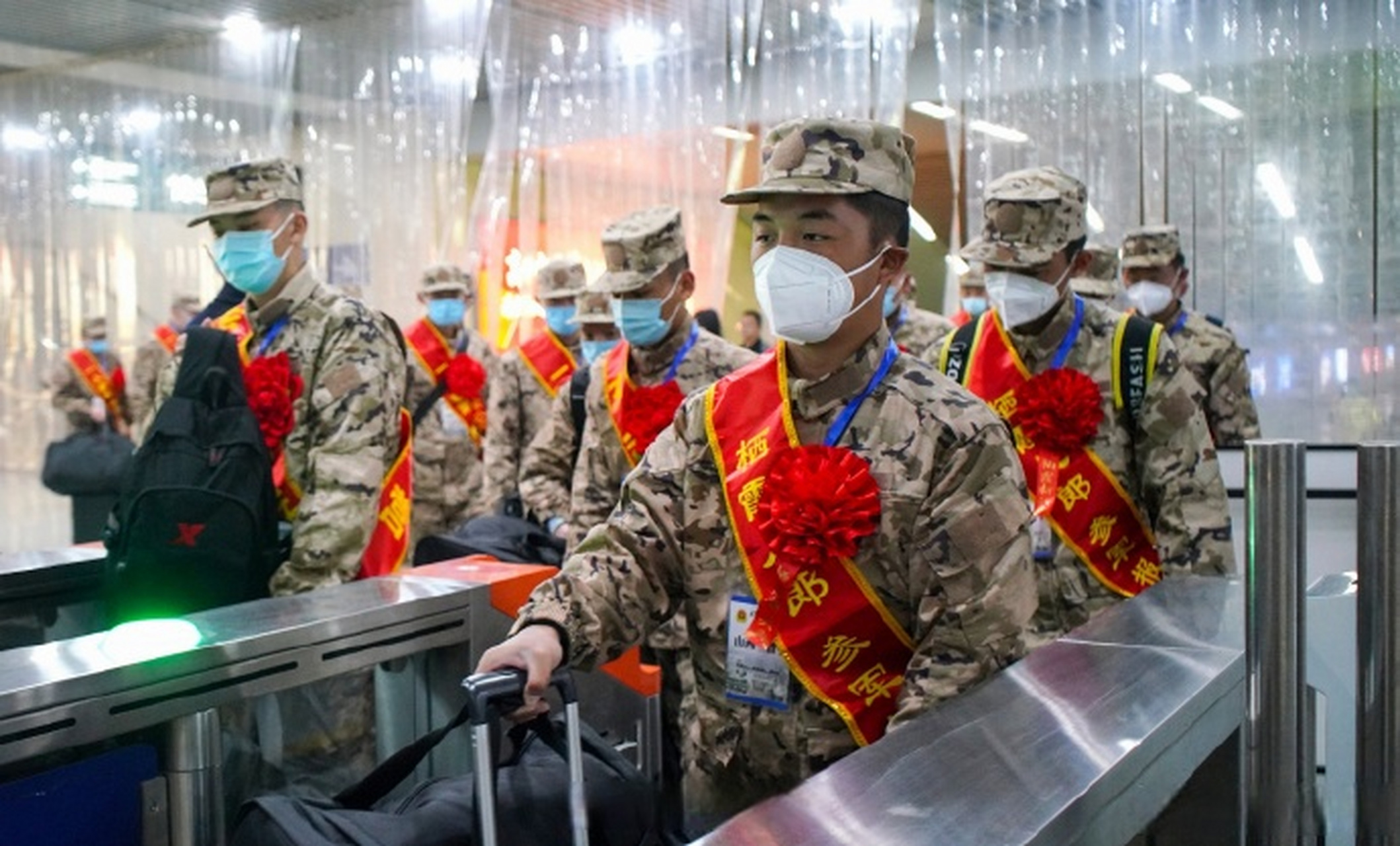 【抖擻精神奔赴軍營 書寫火熱青春篇章】3月22日,駐晉武警第一機動