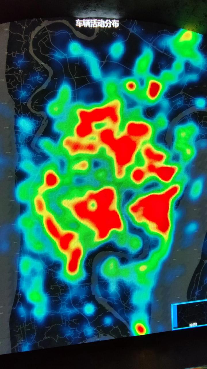重庆车辆活动分布的热力图,感觉比那个所谓人流的热力图要更接近实际