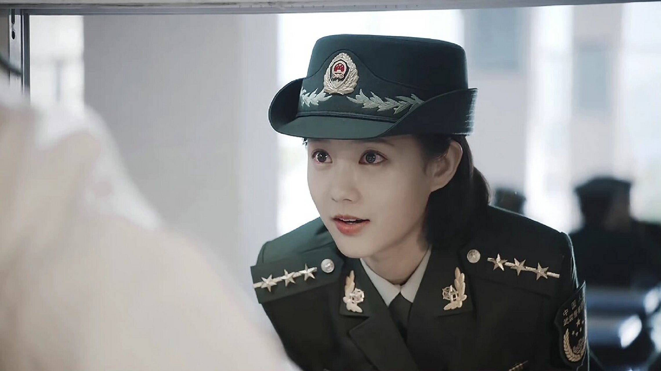 李一桐军装剧照 特战荣耀李一桐的军人形象,让人眼前一亮啊