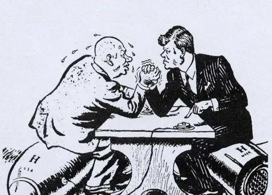 上世纪50年代,教员和赫鲁晓夫曾经关于东西方对抗的前