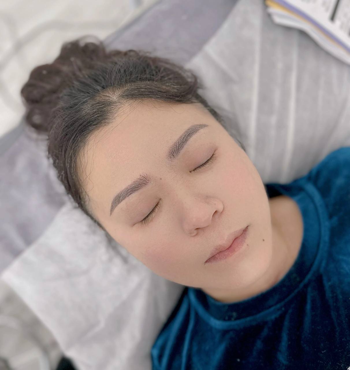 茶褐色丝雾眉即视感 适合有底色和无眉星人