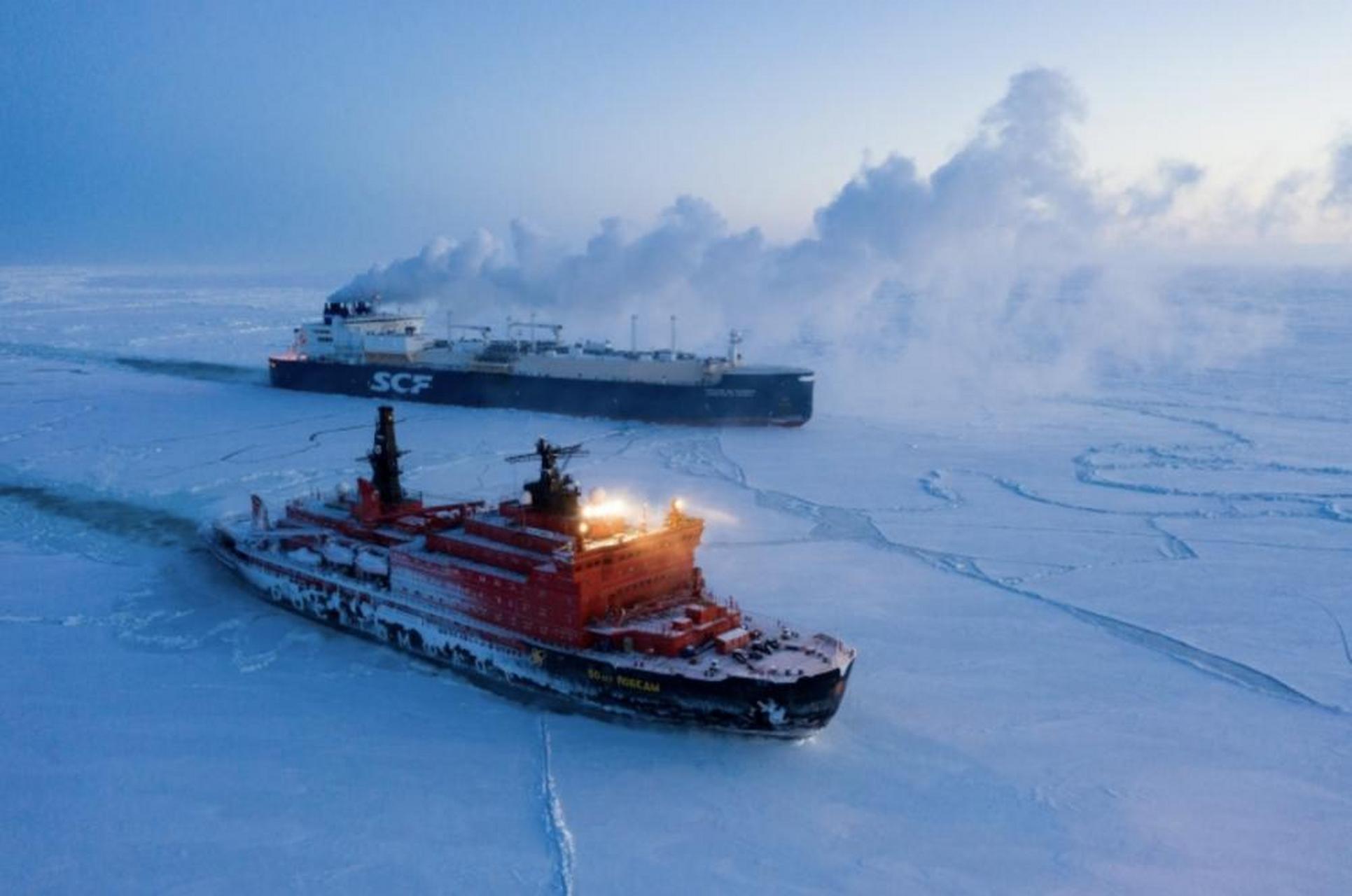 根据俄罗斯卫星网的报道,俄罗斯方面计划邀请中国共同开发北极航道